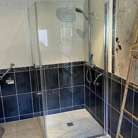 לינה וארוחת בוקר La Marquille