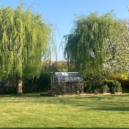 לינה וארוחת בוקר La Marquille Marquillies